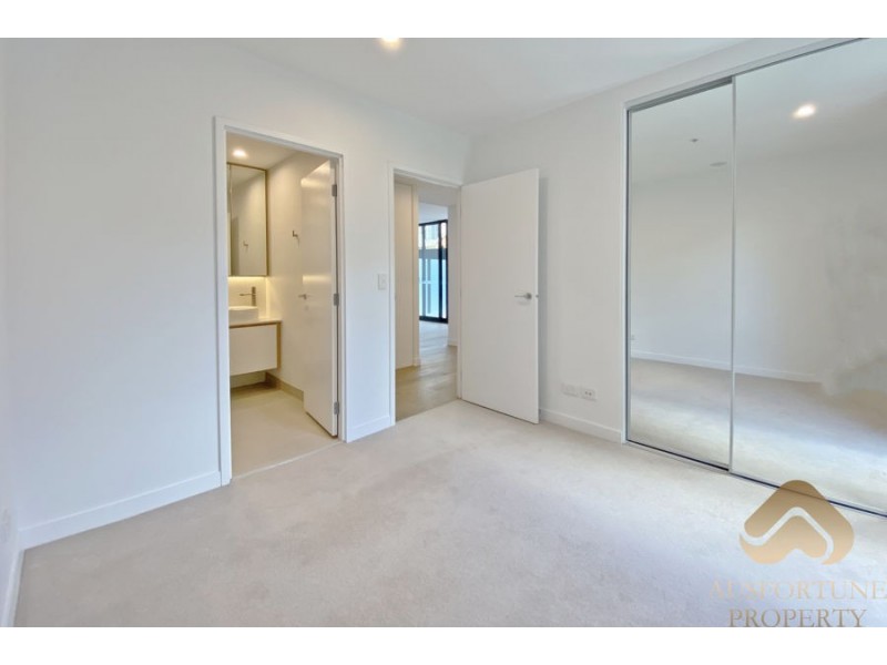 G04 Arnold St, Box Hill VIC 3128