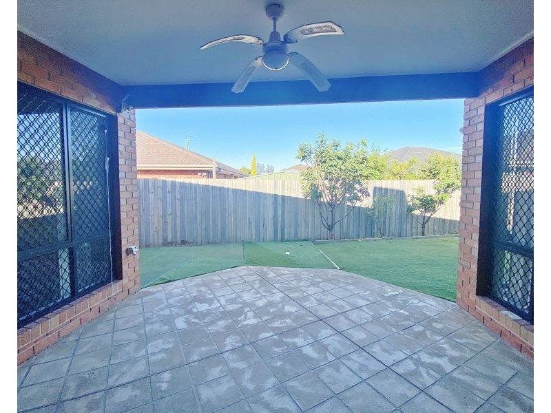 14 Dusky Crescent, Tarneit VIC 3029