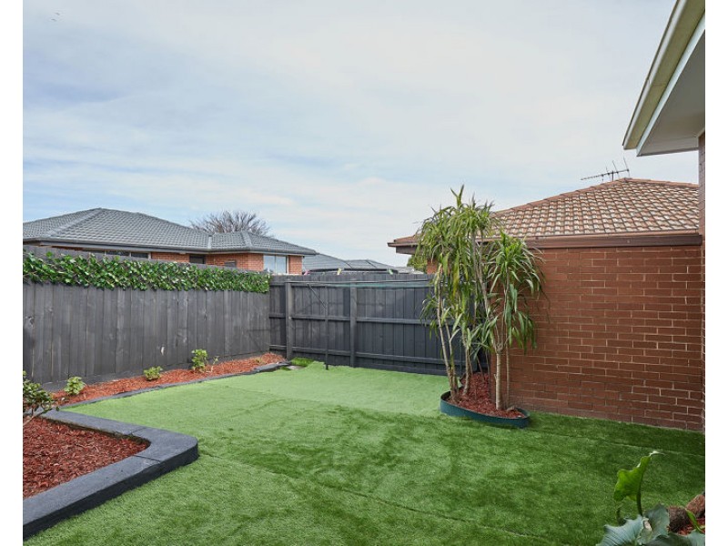 1/8-10 Joffre Street, Noble Park VIC 3174