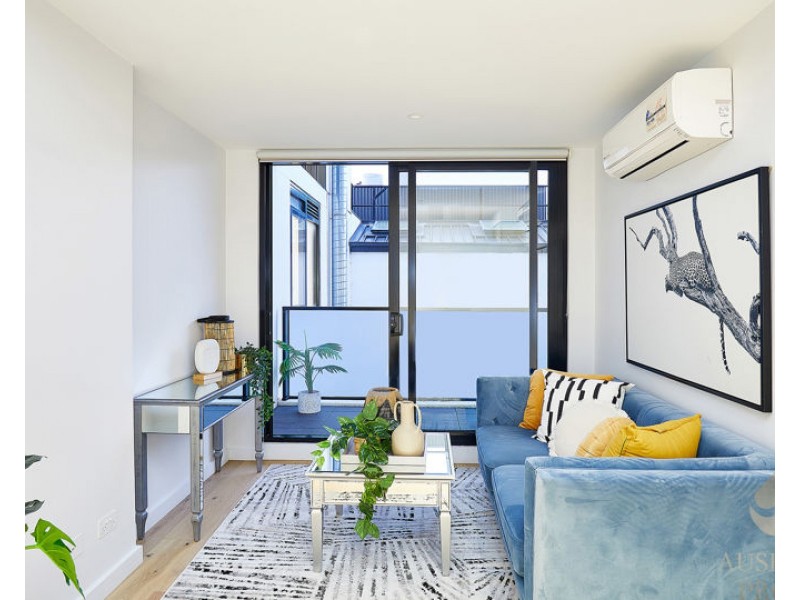 318/1 Queen St, Blackburn VIC 3130