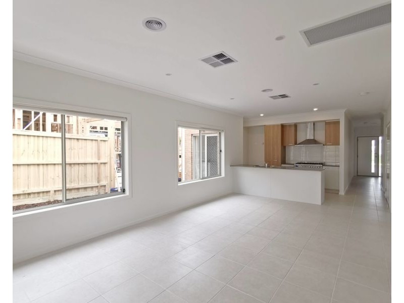 Junction Village VIC 3977