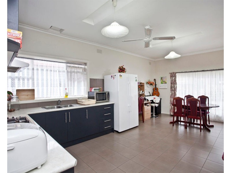3 Kathleen Court, Sunshine VIC 3020
