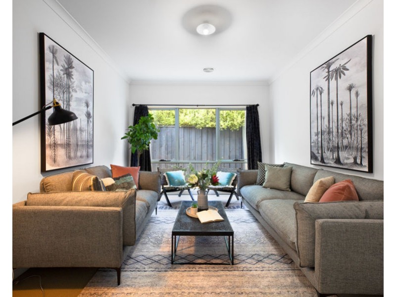 7 Chamberlain Way, Williams Landing VIC 3027