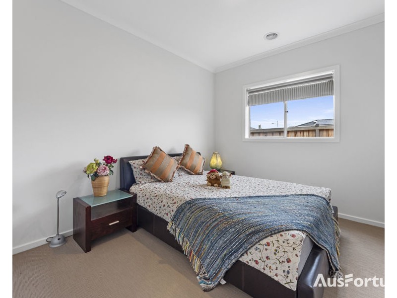 8 Gold Street, Tarneit VIC 3029