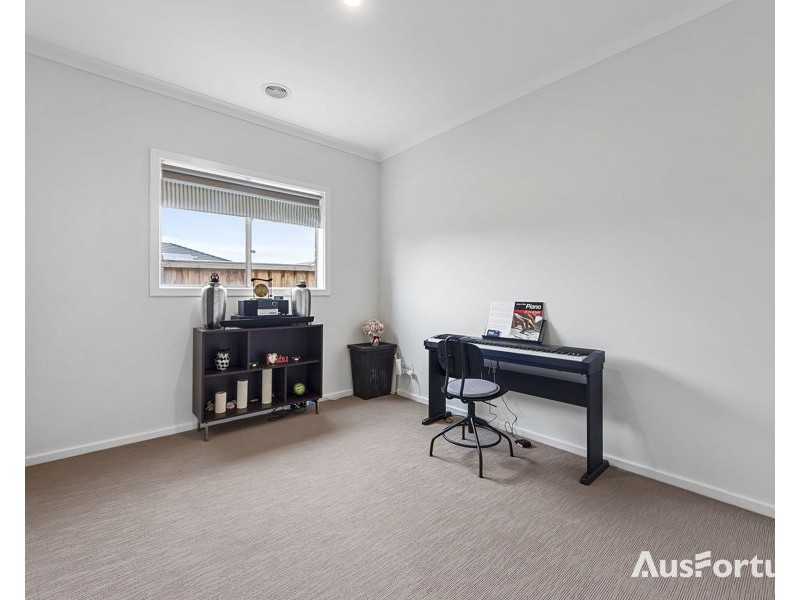 8 Gold Street, Tarneit VIC 3029