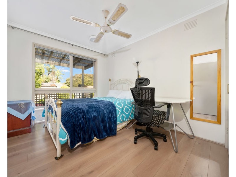 2 Bellbird Drive, Wantirna VIC 3152