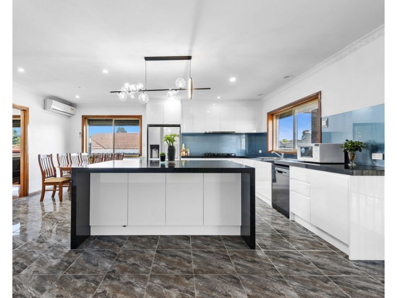 2 Attley Court, Keilor Downs VIC 3038