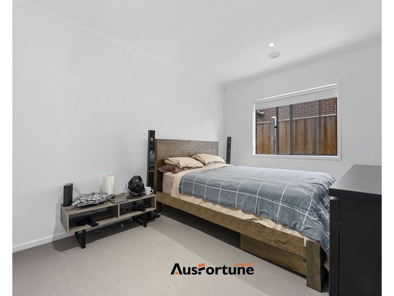 19 Donahue St, Truganina VIC 3029
