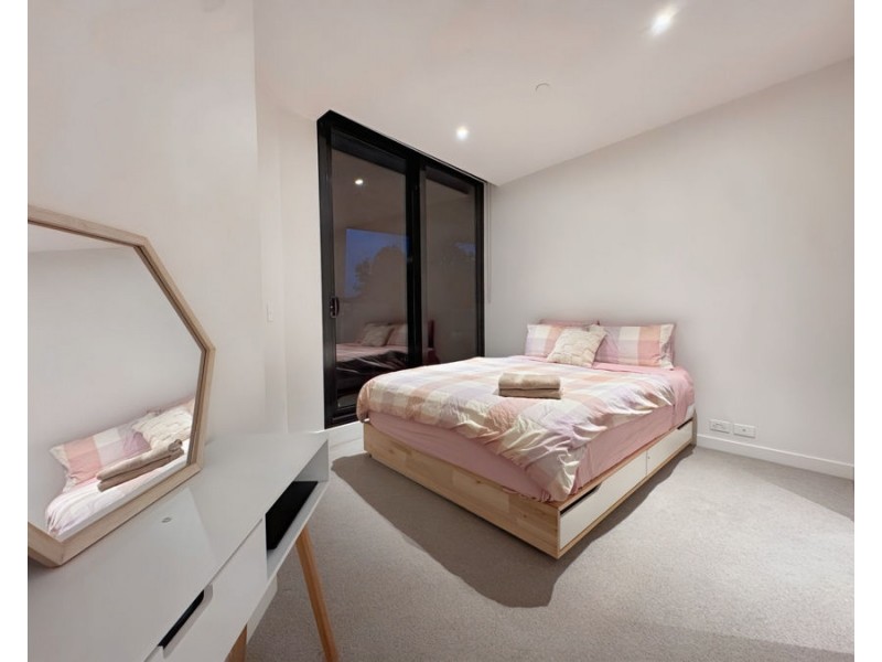 405/77 Queens Road, Melbourne VIC 3004