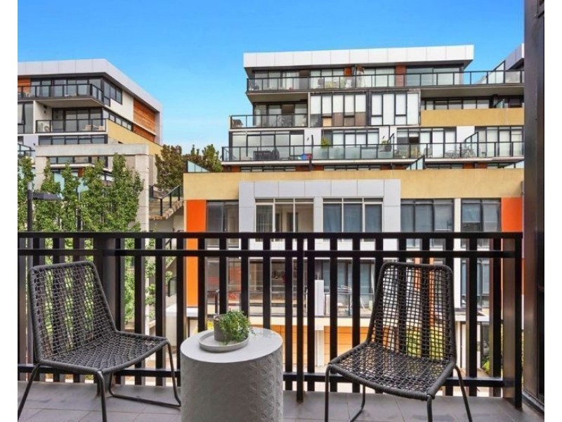202/30 La Scala Avenue, Maribyrnong VIC 3032