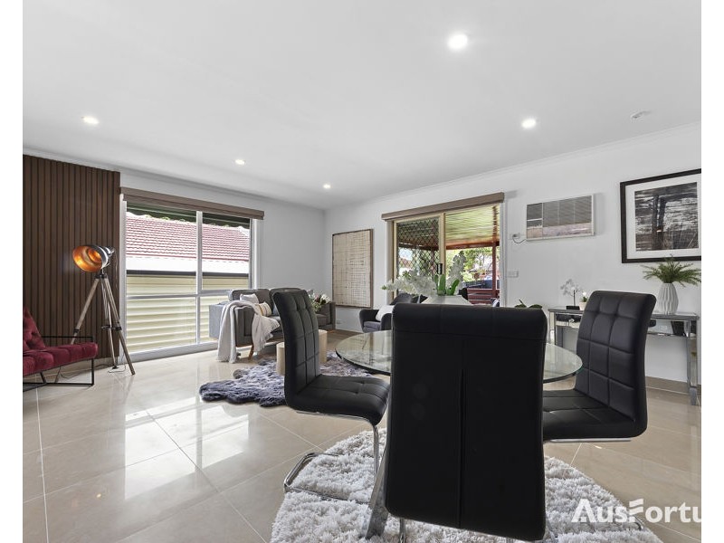 11 Myoora Drive, Mooroolbark VIC 3138