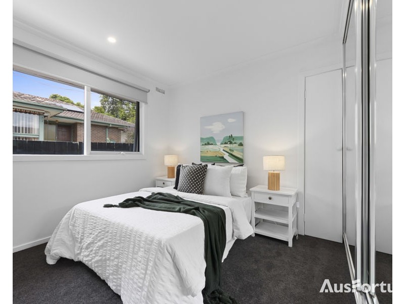 11 Myoora Drive, Mooroolbark VIC 3138