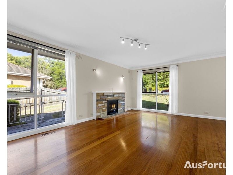 6 Beetham Parade, Rosanna VIC 3084