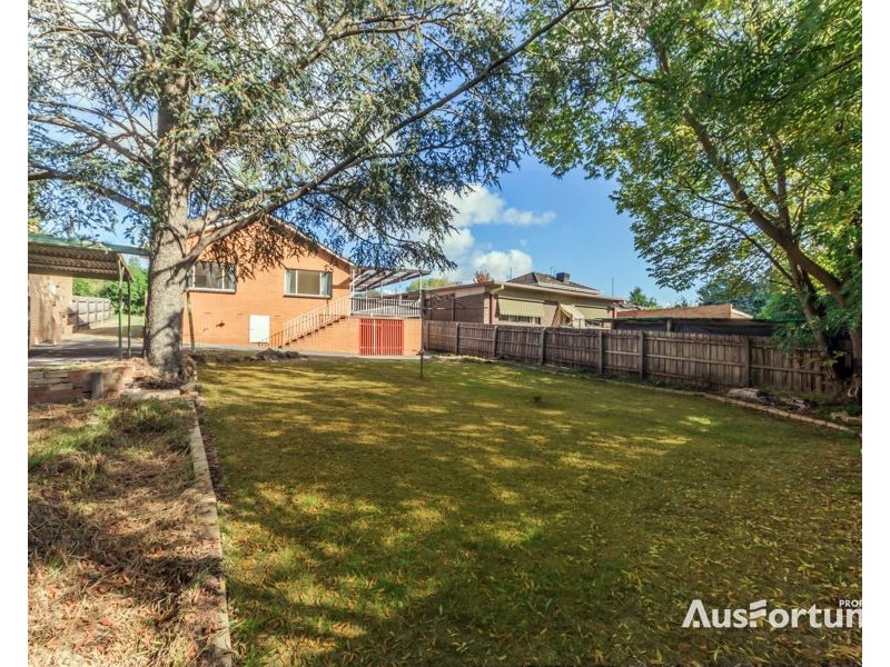 6 Beetham Parade, Rosanna VIC 3084