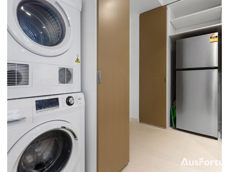1103/33 Mackenzie Street, Melbourne VIC 3000