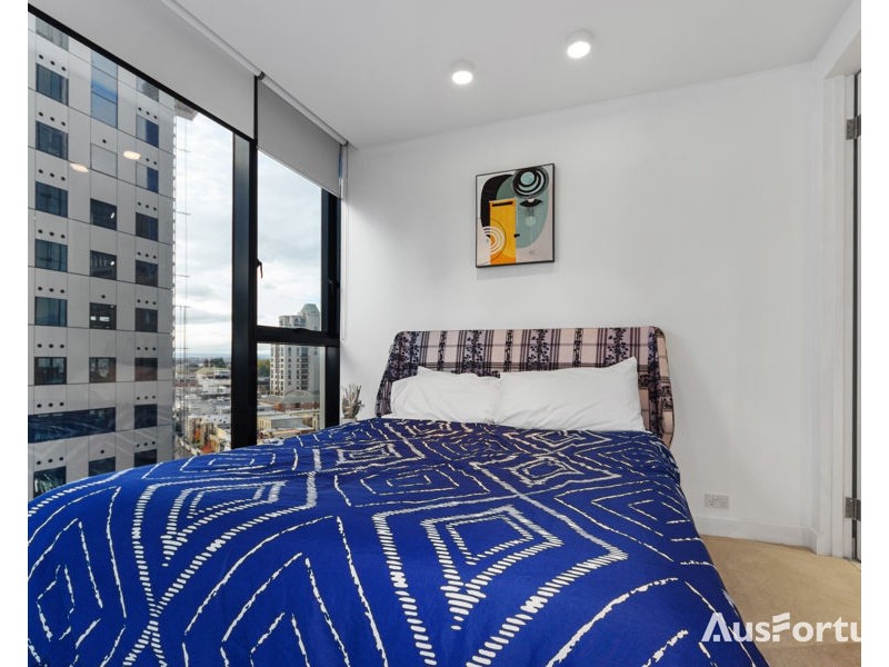 1103/33 Mackenzie Street, Melbourne VIC 3000
