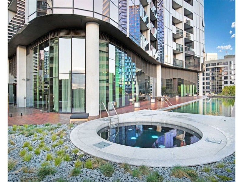 1805/135 A’Beckett Street, Melbourne VIC 3000
