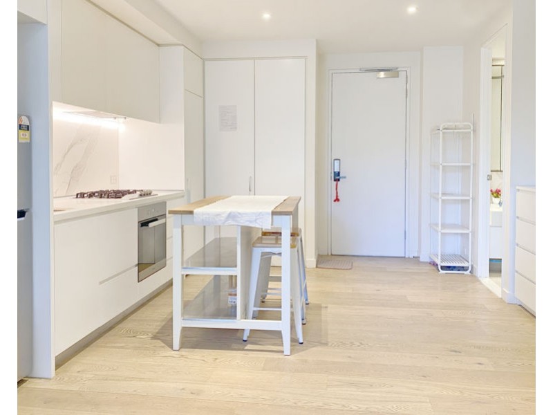 111/77 Queens Road, Melbourne VIC 3000