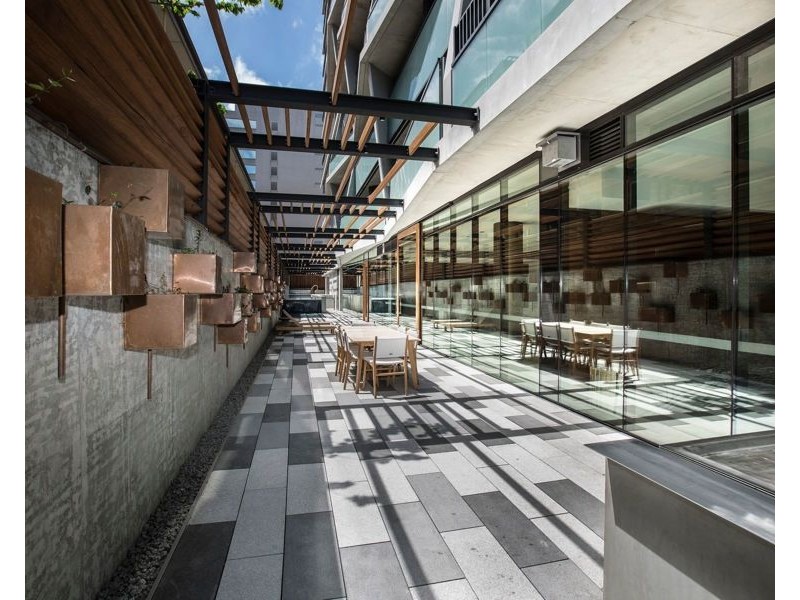 111/77 Queens Road, Melbourne VIC 3000