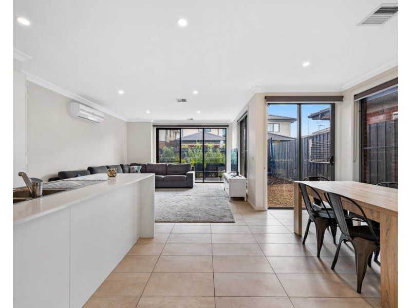 7 Juncus Street, Narre Warren VIC 3805