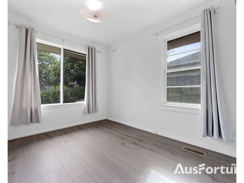 3 Thorburn Street, Hampton VIC 3188