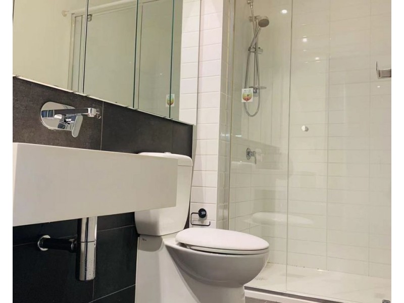 2909/33 Rose Ln, Melbourne VIC 3000