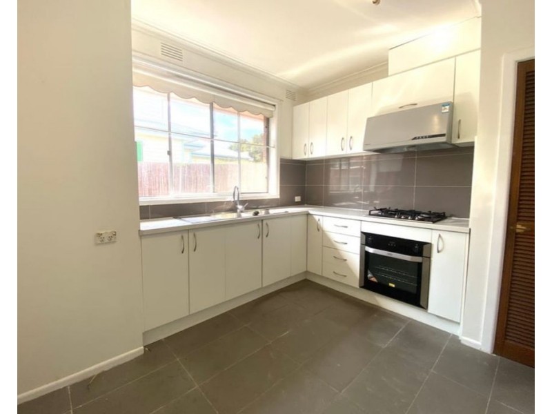 1/2 Boxleigh Grove, Box Hill North VIC 3129