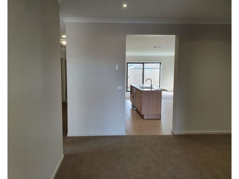 50 Europe St, Truganina VIC 3029