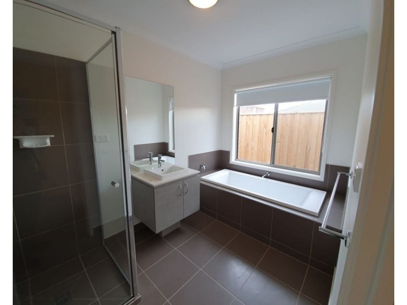 50 Europe St, Truganina VIC 3029