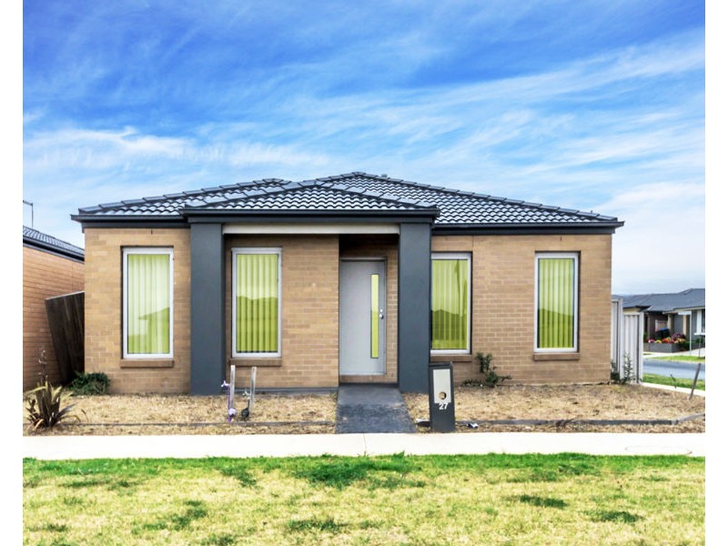 27 Liston Ave, Tarneit VIC 3029