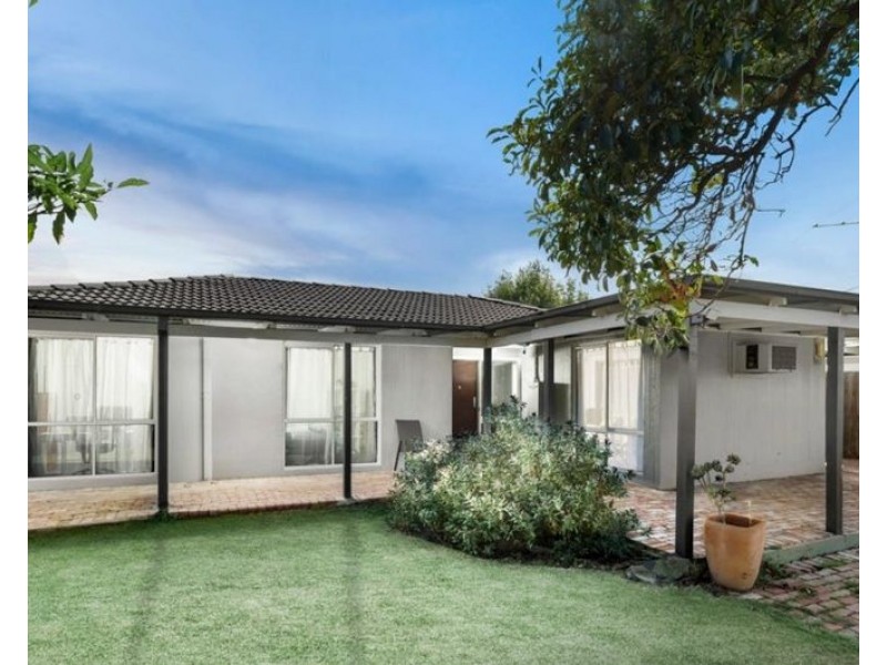 13 Marchant Cresent, Sunshine West VIC 3020