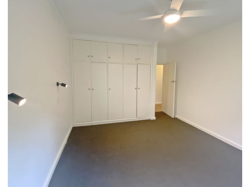 4/641 Malvern Road, Toorak VIC 3142