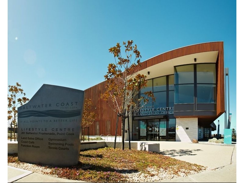 32 Hutchence Drive, Point Cook VIC 3030