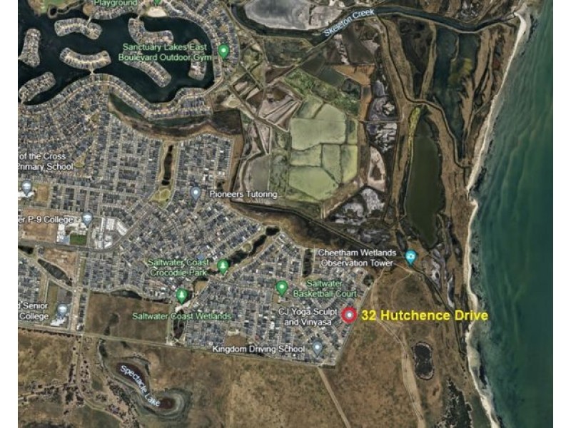 32 Hutchence Drive, Point Cook VIC 3030