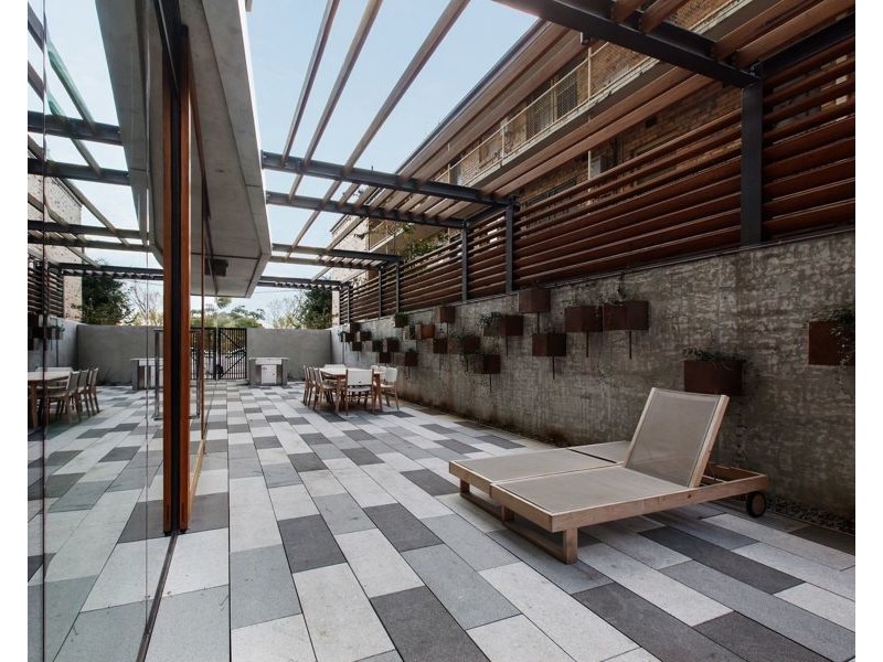 111/77 Queens Road, Melbourne VIC 3000