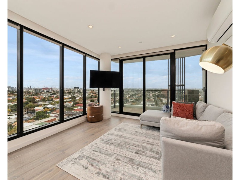 1007/188 Ballarat road, Footscray VIC 3011