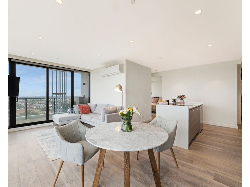 1007/188 Ballarat road, Footscray VIC 3011