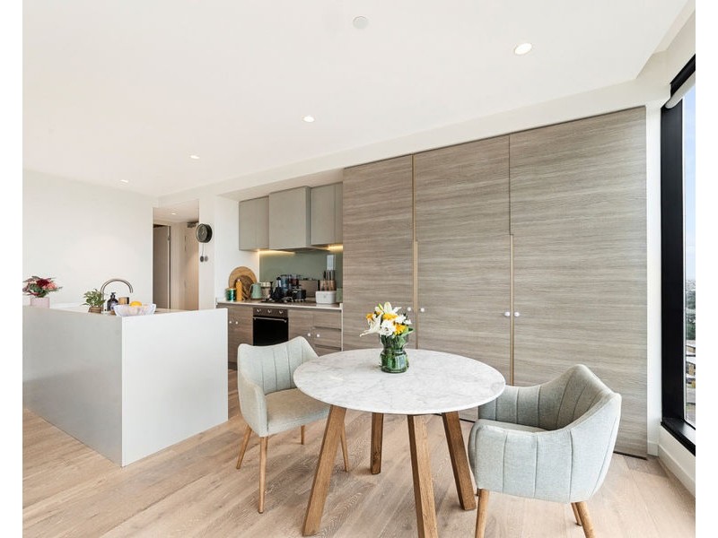 1007/188 Ballarat road, Footscray VIC 3011