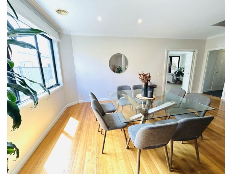 9 Juniper Ave, Point Cook VIC 3030
