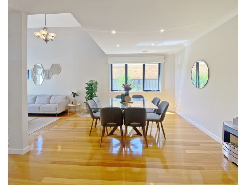9 Juniper Ave, Point Cook VIC 3030