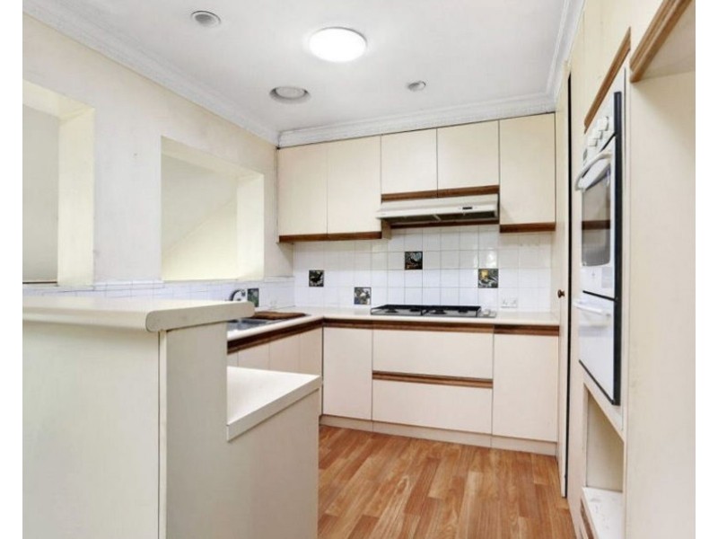 18 Finch Street, Notting Hill VIC 3168