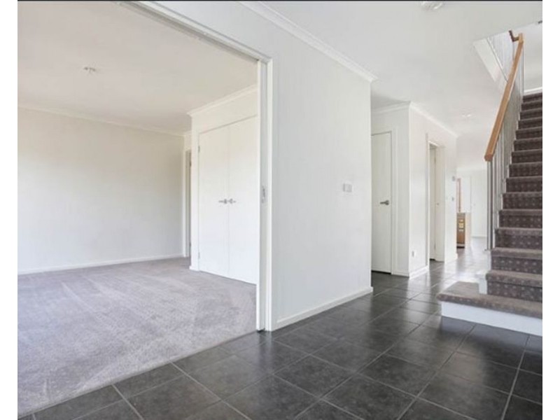 1010/8 Hopkins Street, Footscray VIC 3011