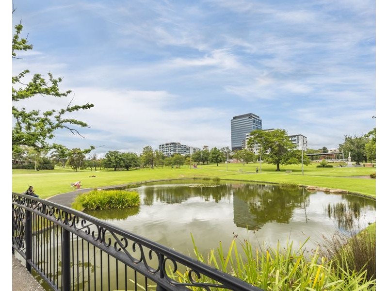 512 Station Street, Box Hill VIC 3128