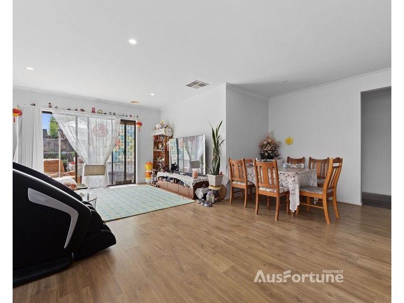 3 Yarkon Way, Point Cook VIC 3030