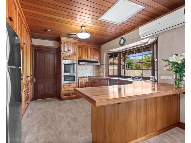 156-158 Mcfees Rd, Dandenong North VIC 3175