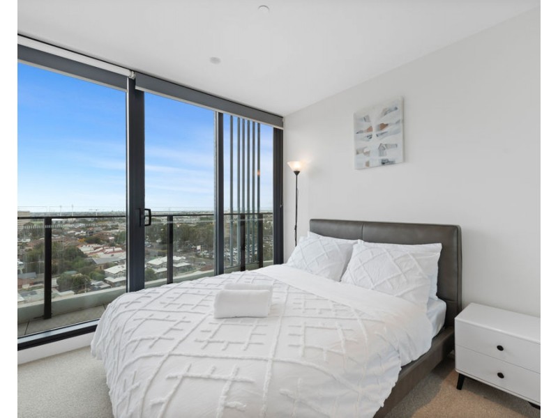 910 188 Ballarat Road, Footscray VIC 3011