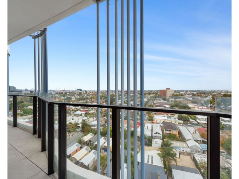 910 188 Ballarat Road, Footscray VIC 3011