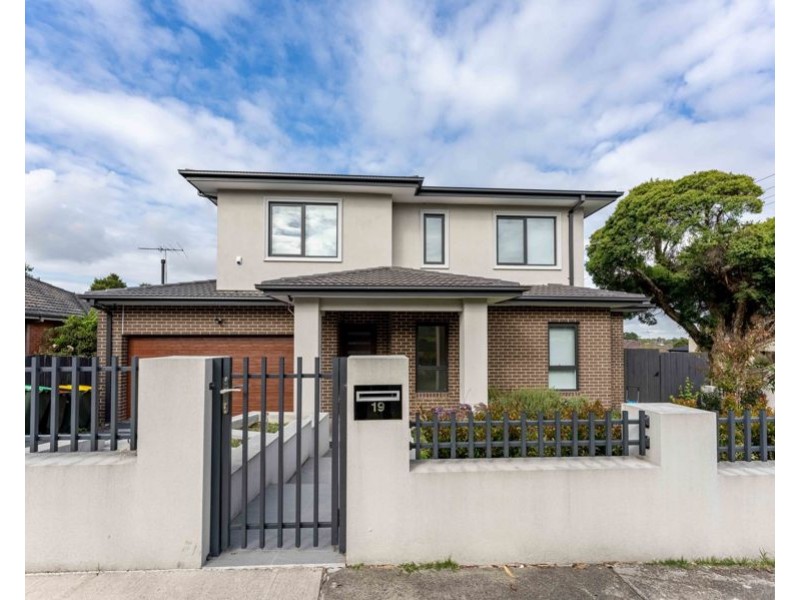 19 talbett Street, Burwood VIC 3125