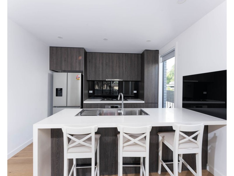 19 talbett Street, Burwood VIC 3125