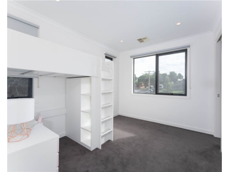 19 talbett Street, Burwood VIC 3125